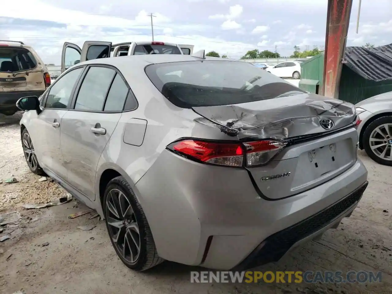 3 Photograph of a damaged car 5YFS4RCE1LP034404 TOYOTA COROLLA 2020