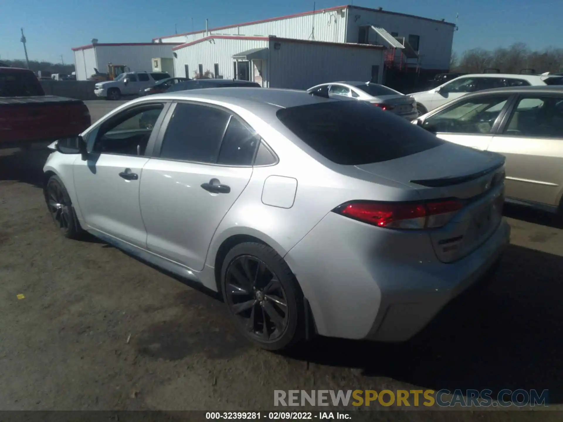 3 Photograph of a damaged car 5YFS4RCE1LP034452 TOYOTA COROLLA 2020