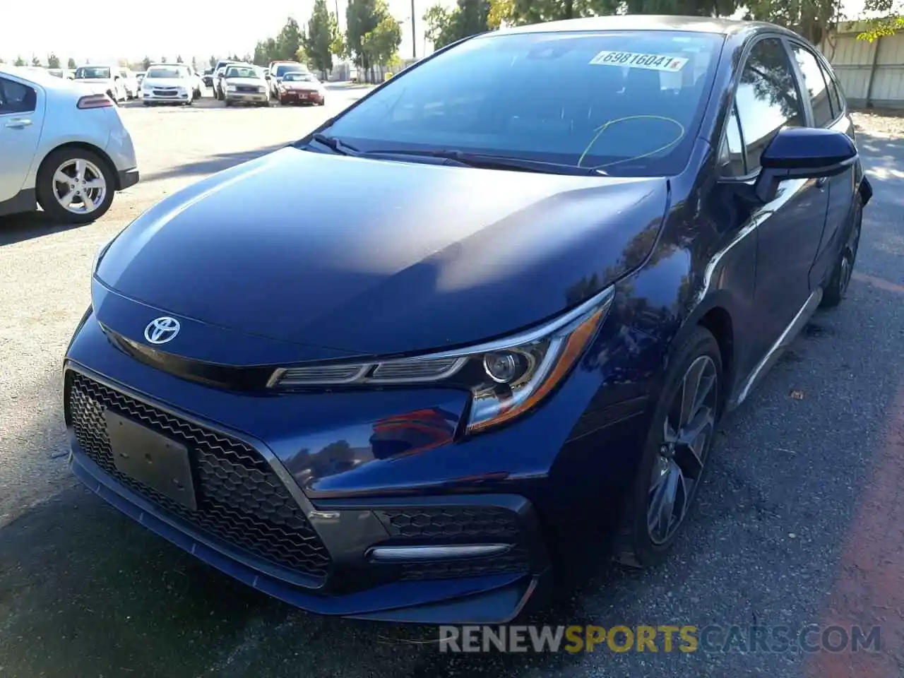 2 Photograph of a damaged car 5YFS4RCE1LP035052 TOYOTA COROLLA 2020