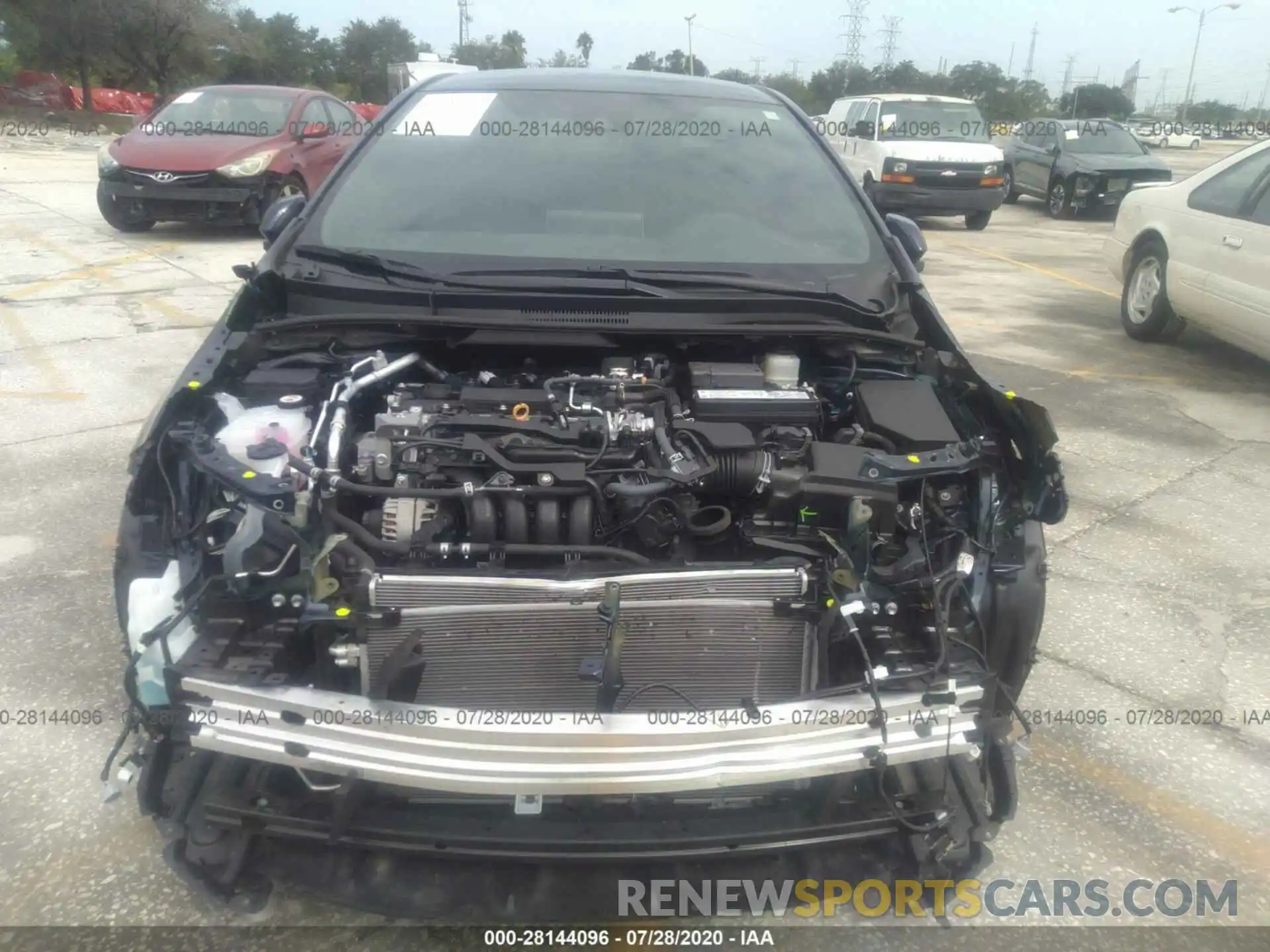 6 Photograph of a damaged car 5YFS4RCE1LP037688 TOYOTA COROLLA 2020