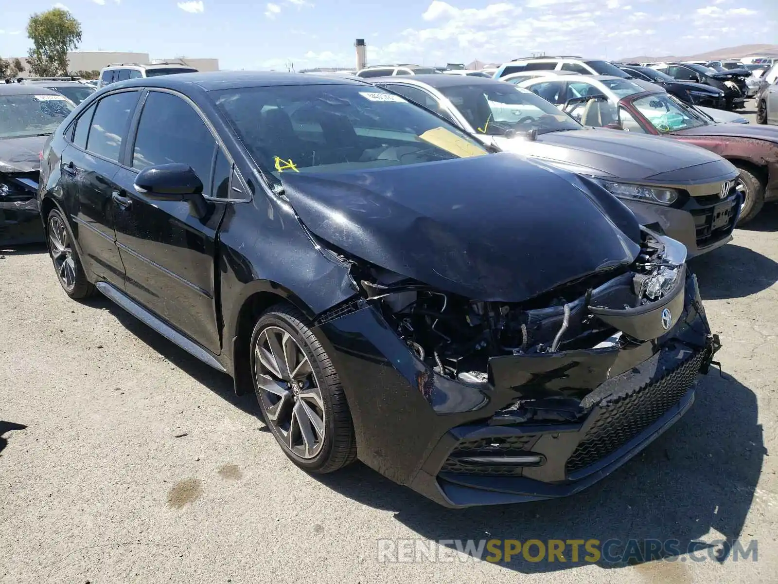 1 Photograph of a damaged car 5YFS4RCE1LP038517 TOYOTA COROLLA 2020