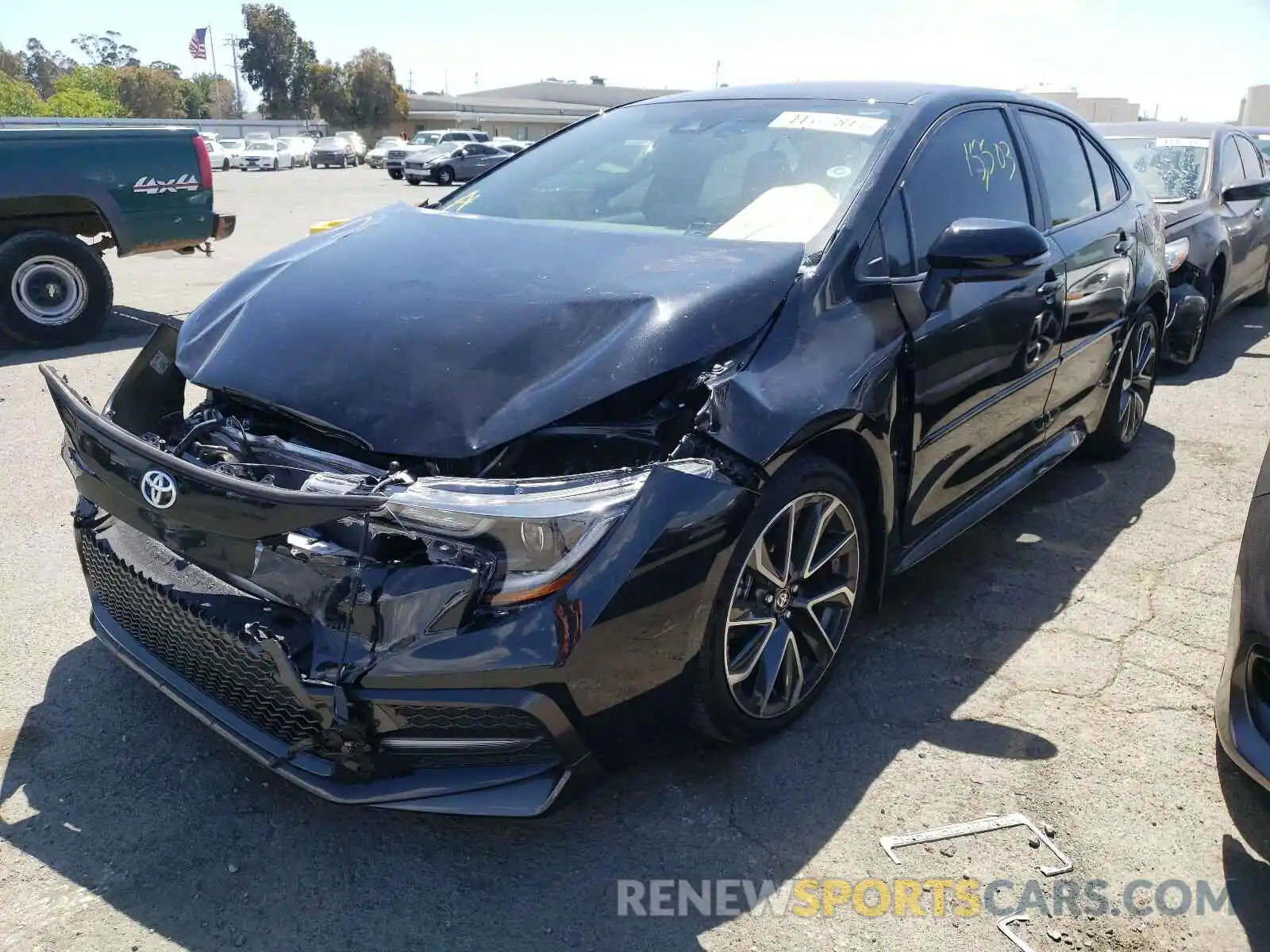 2 Photograph of a damaged car 5YFS4RCE1LP038517 TOYOTA COROLLA 2020