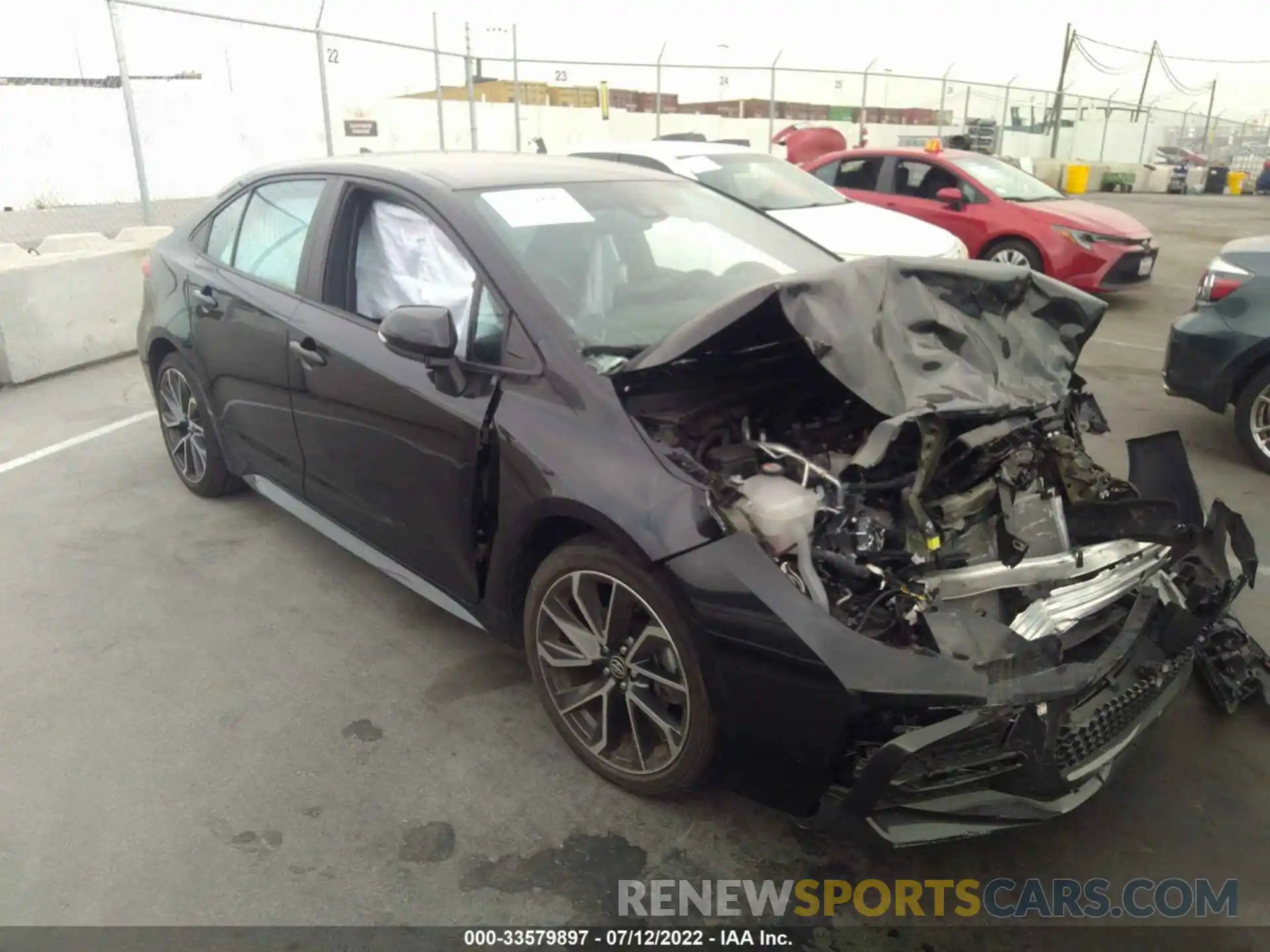 1 Photograph of a damaged car 5YFS4RCE1LP038680 TOYOTA COROLLA 2020