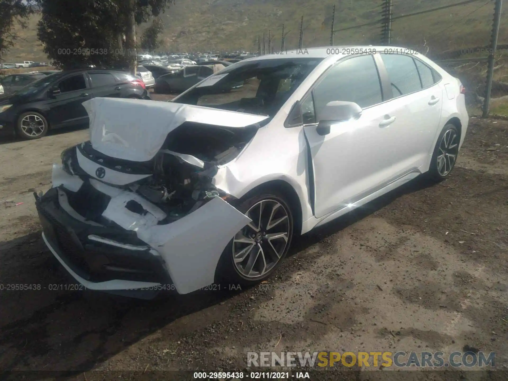 2 Photograph of a damaged car 5YFS4RCE1LP040879 TOYOTA COROLLA 2020