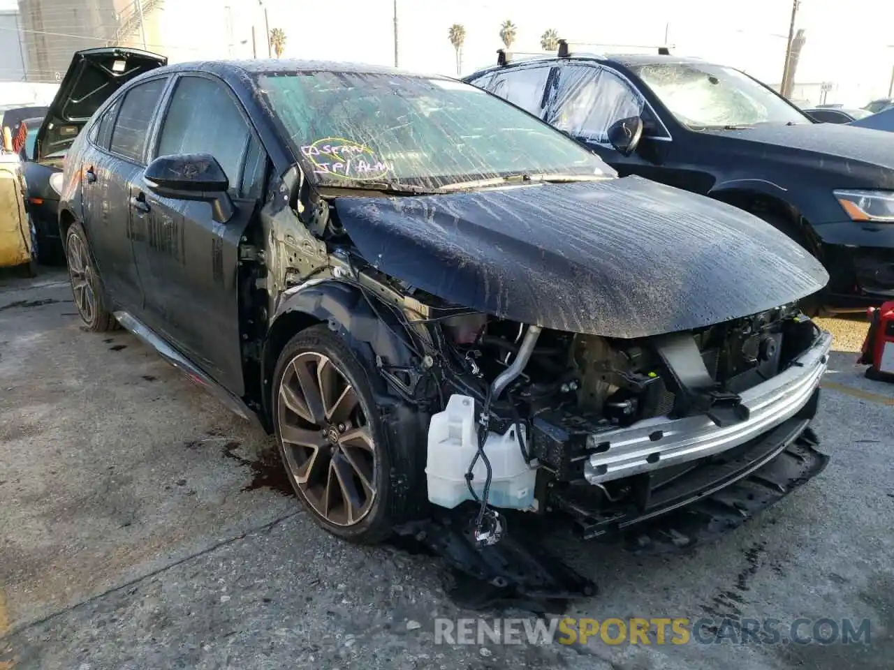 1 Photograph of a damaged car 5YFS4RCE1LP041062 TOYOTA COROLLA 2020