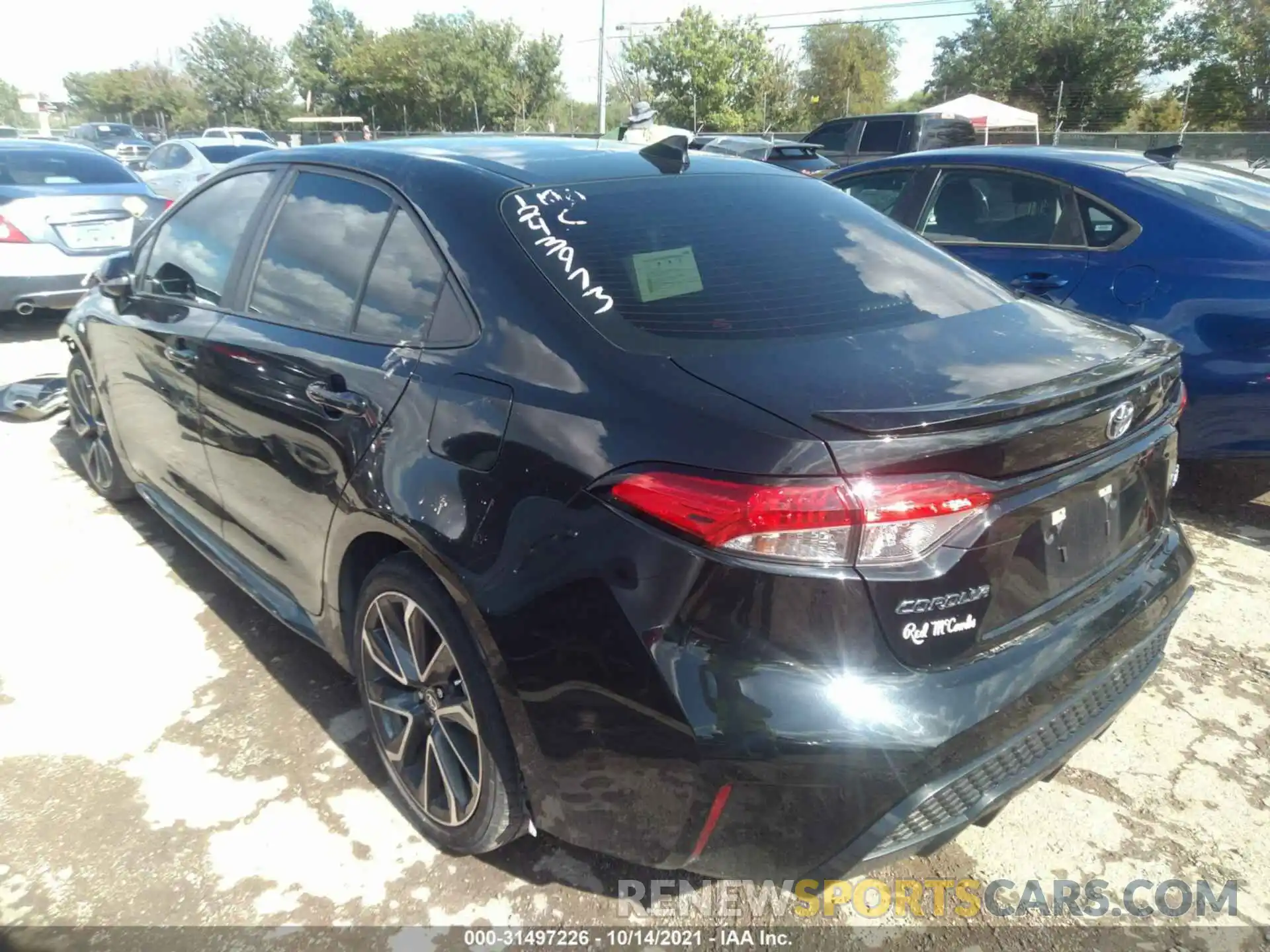 3 Photograph of a damaged car 5YFS4RCE1LP041482 TOYOTA COROLLA 2020