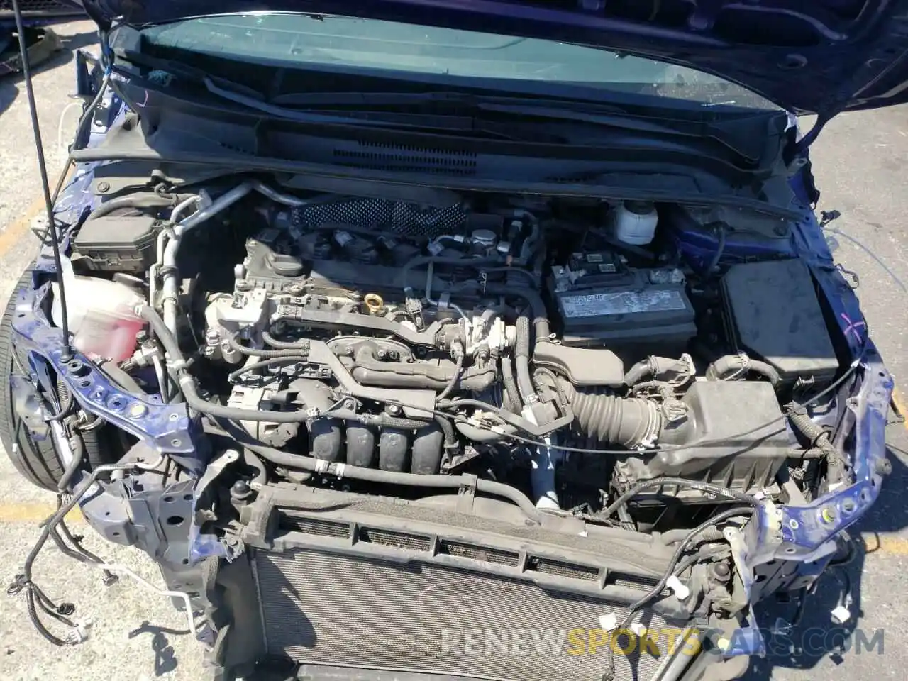 7 Photograph of a damaged car 5YFS4RCE1LP041949 TOYOTA COROLLA 2020