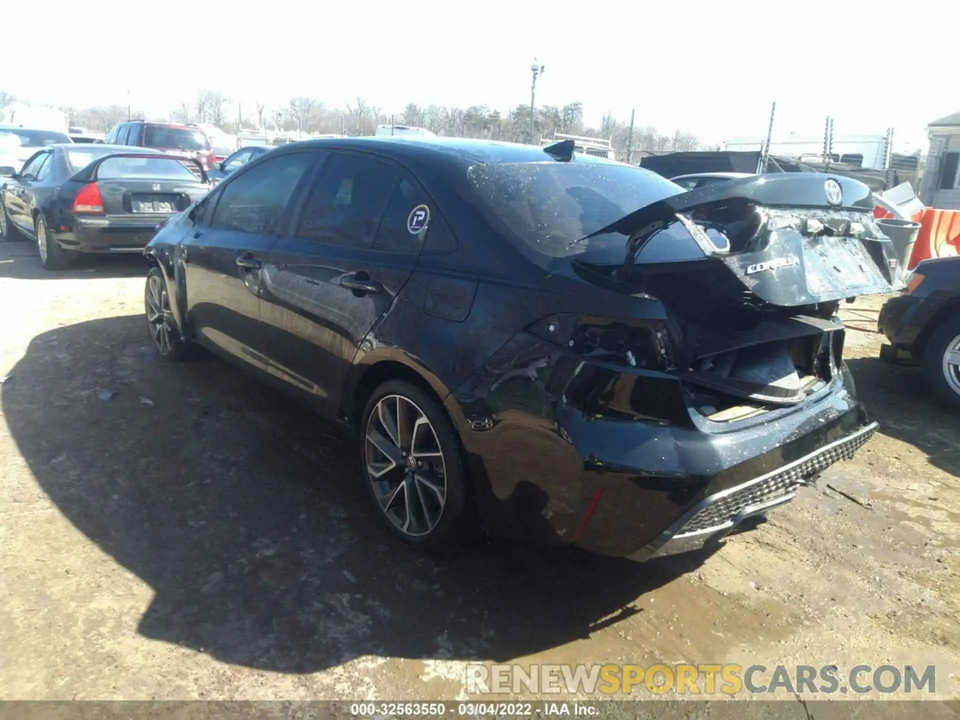 3 Photograph of a damaged car 5YFS4RCE1LP044415 TOYOTA COROLLA 2020