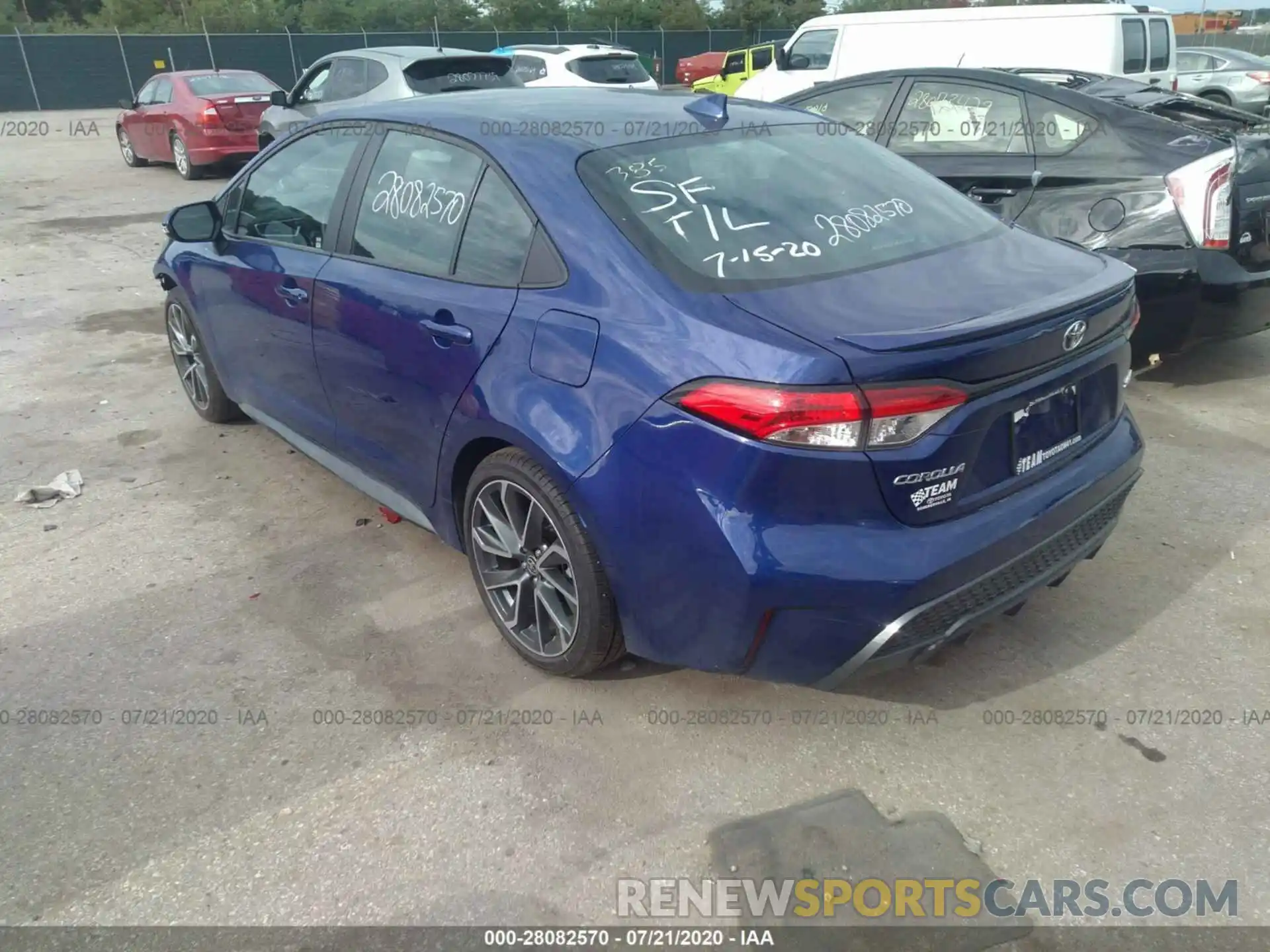 3 Photograph of a damaged car 5YFS4RCE1LP045175 TOYOTA COROLLA 2020