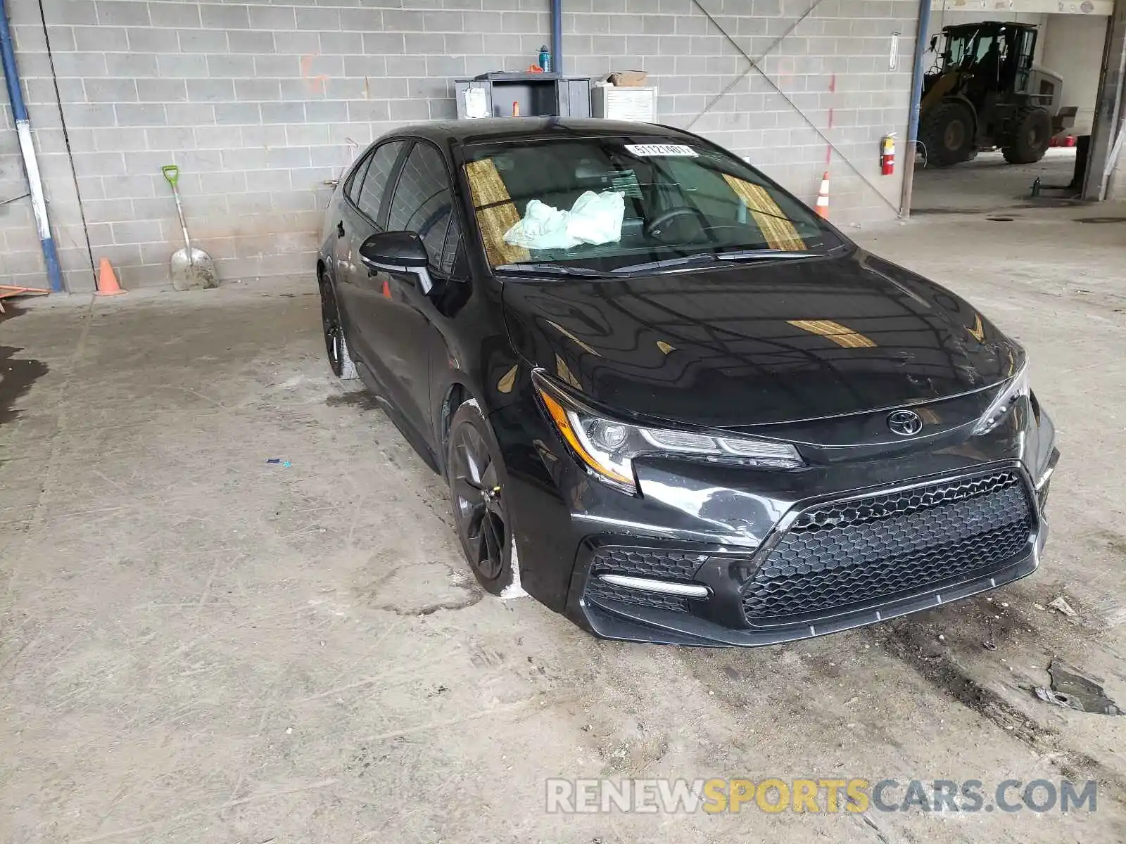 1 Photograph of a damaged car 5YFS4RCE1LP045712 TOYOTA COROLLA 2020