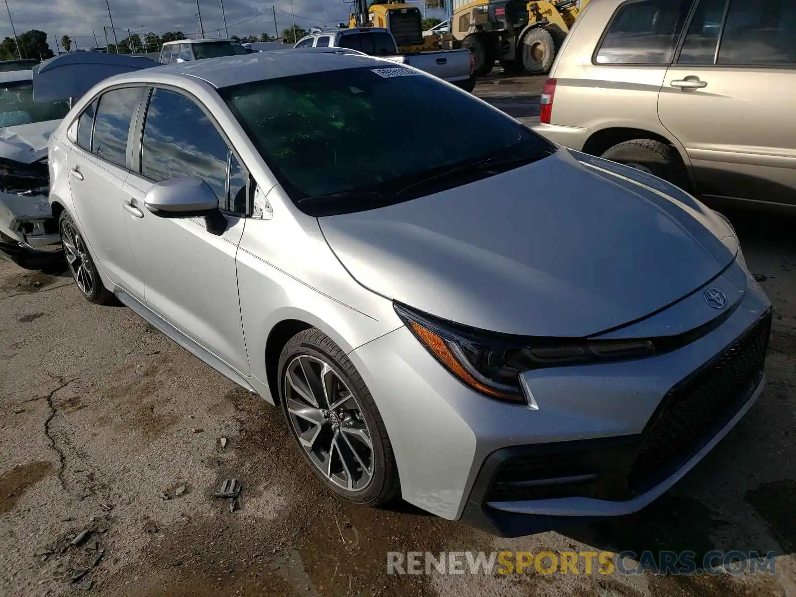 1 Photograph of a damaged car 5YFS4RCE1LP047296 TOYOTA COROLLA 2020