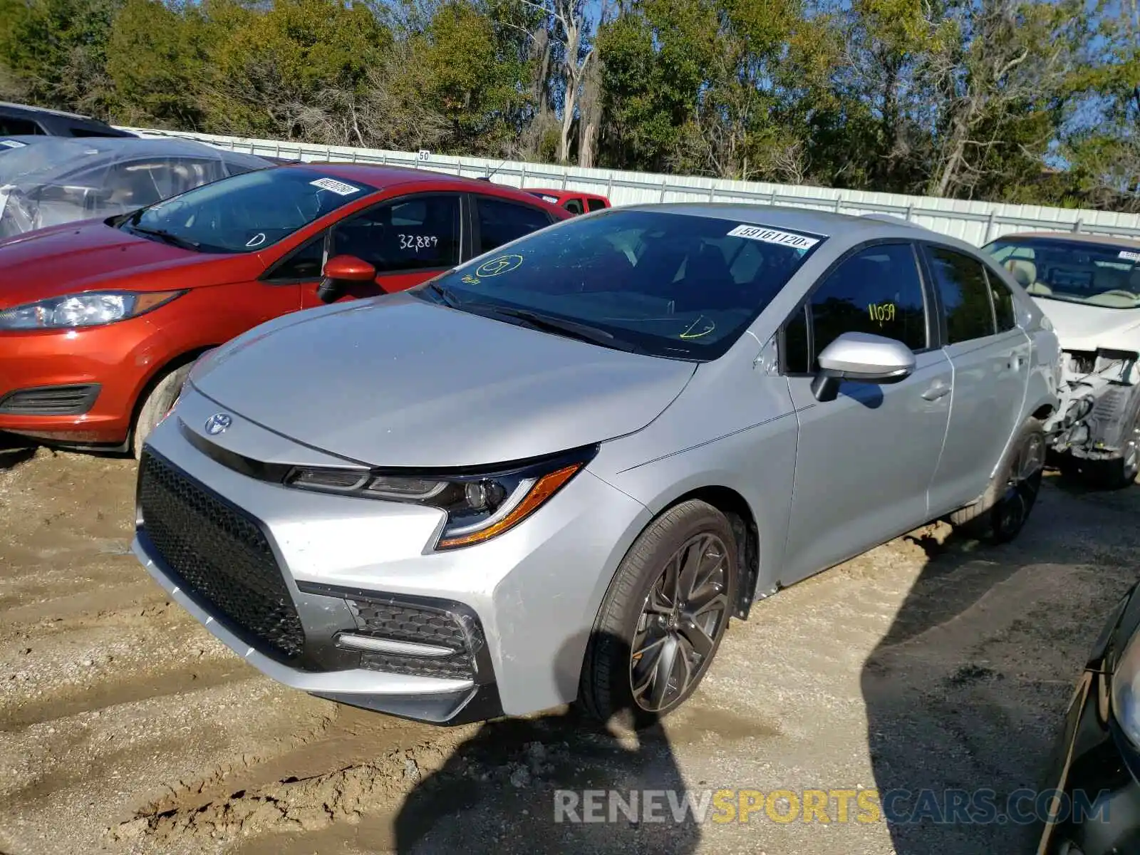 2 Photograph of a damaged car 5YFS4RCE1LP047296 TOYOTA COROLLA 2020