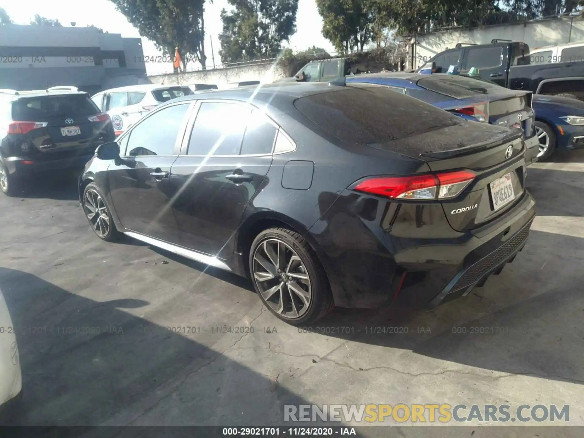 3 Photograph of a damaged car 5YFS4RCE1LP048545 TOYOTA COROLLA 2020