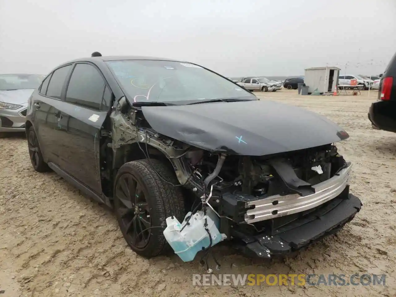 1 Photograph of a damaged car 5YFS4RCE1LP048996 TOYOTA COROLLA 2020