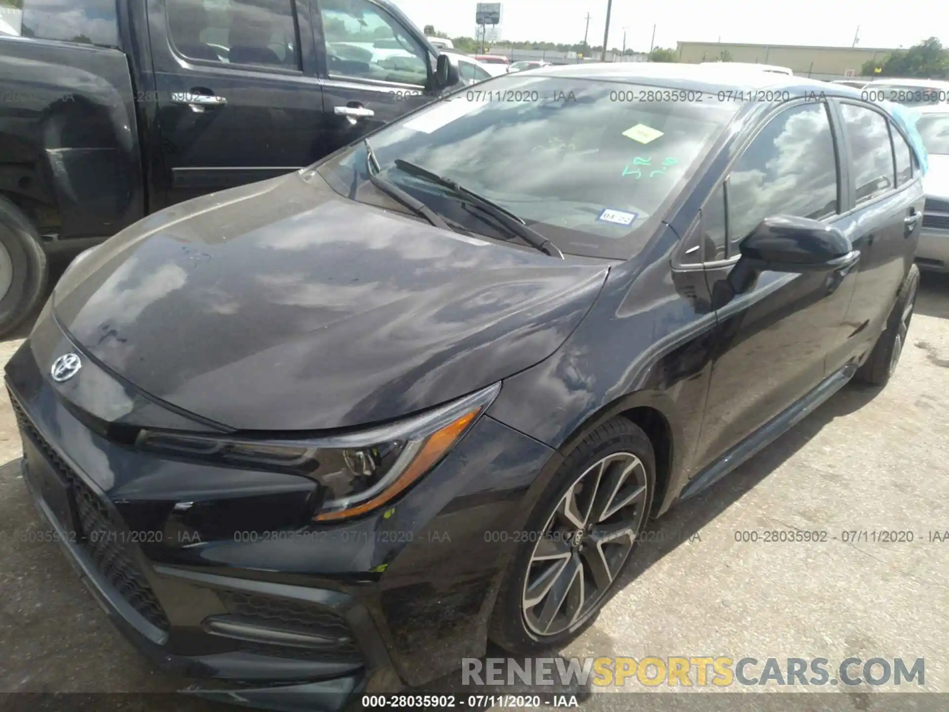 2 Photograph of a damaged car 5YFS4RCE1LP051445 TOYOTA COROLLA 2020