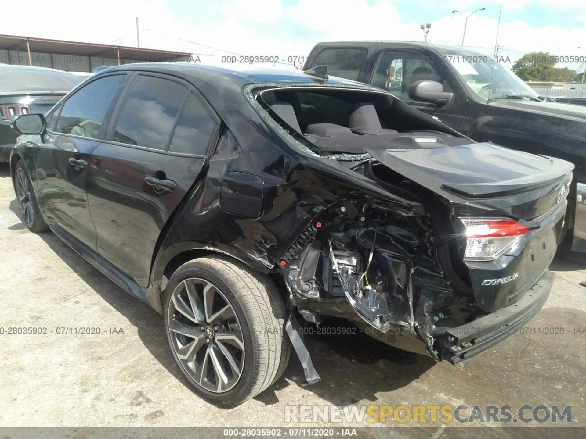 3 Photograph of a damaged car 5YFS4RCE1LP051445 TOYOTA COROLLA 2020