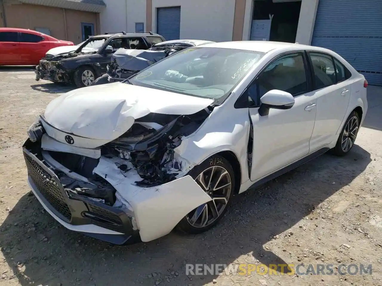 2 Photograph of a damaged car 5YFS4RCE1LP051686 TOYOTA COROLLA 2020