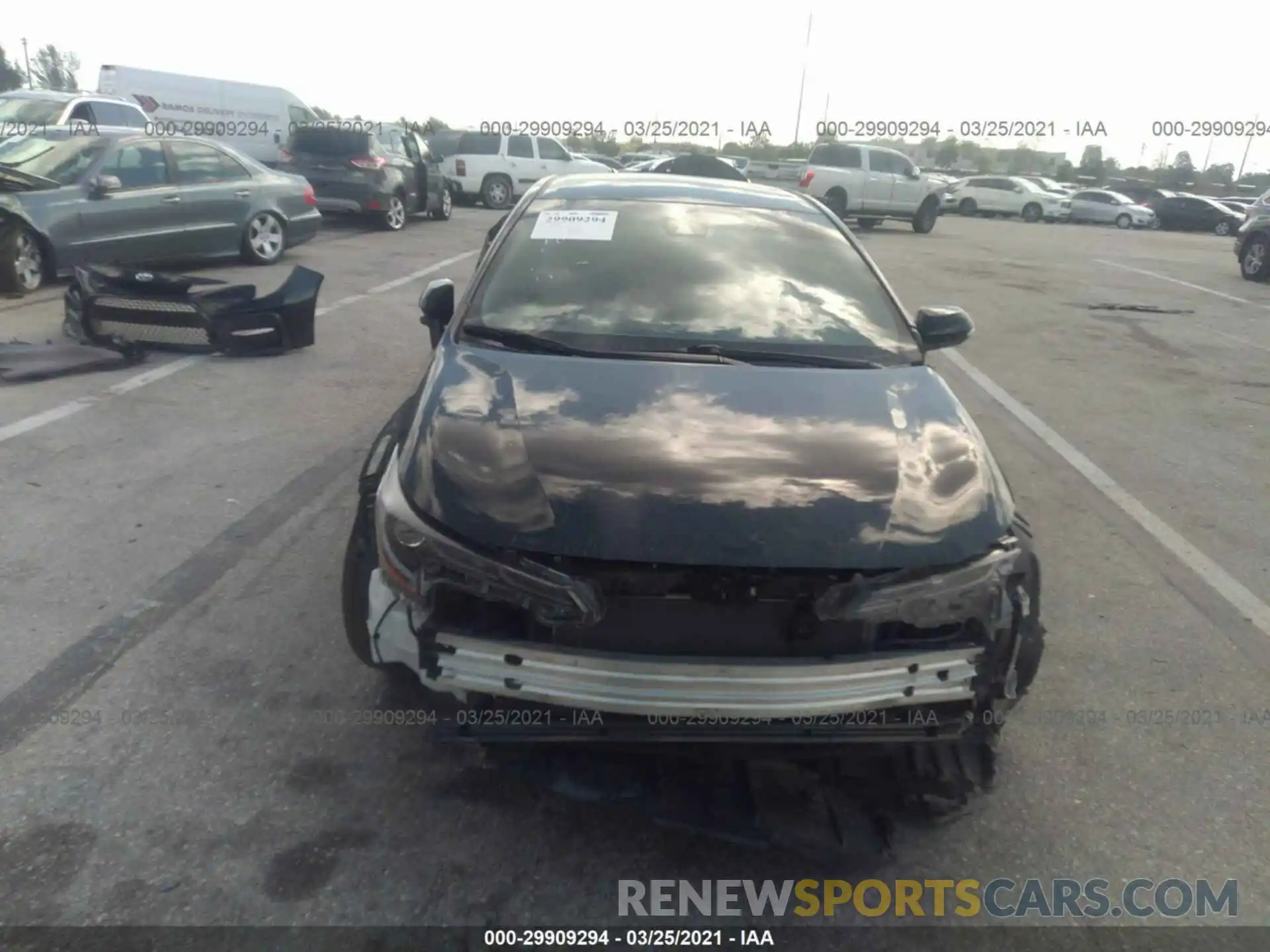 6 Photograph of a damaged car 5YFS4RCE1LP055608 TOYOTA COROLLA 2020