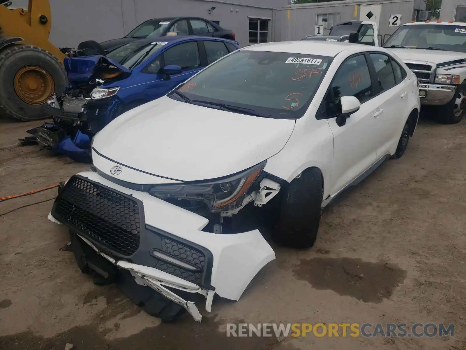 2 Photograph of a damaged car 5YFS4RCE2LP008121 TOYOTA COROLLA 2020