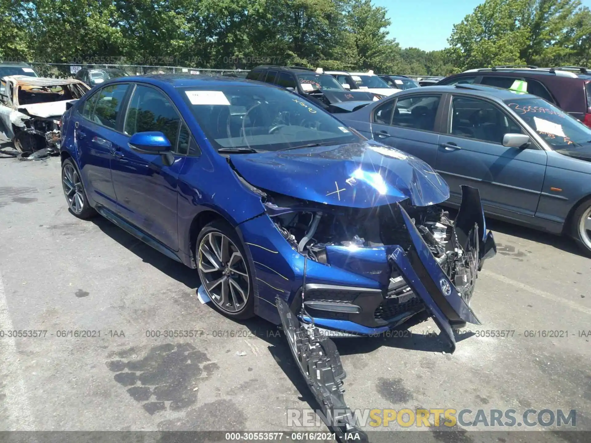 1 Photograph of a damaged car 5YFS4RCE2LP011519 TOYOTA COROLLA 2020