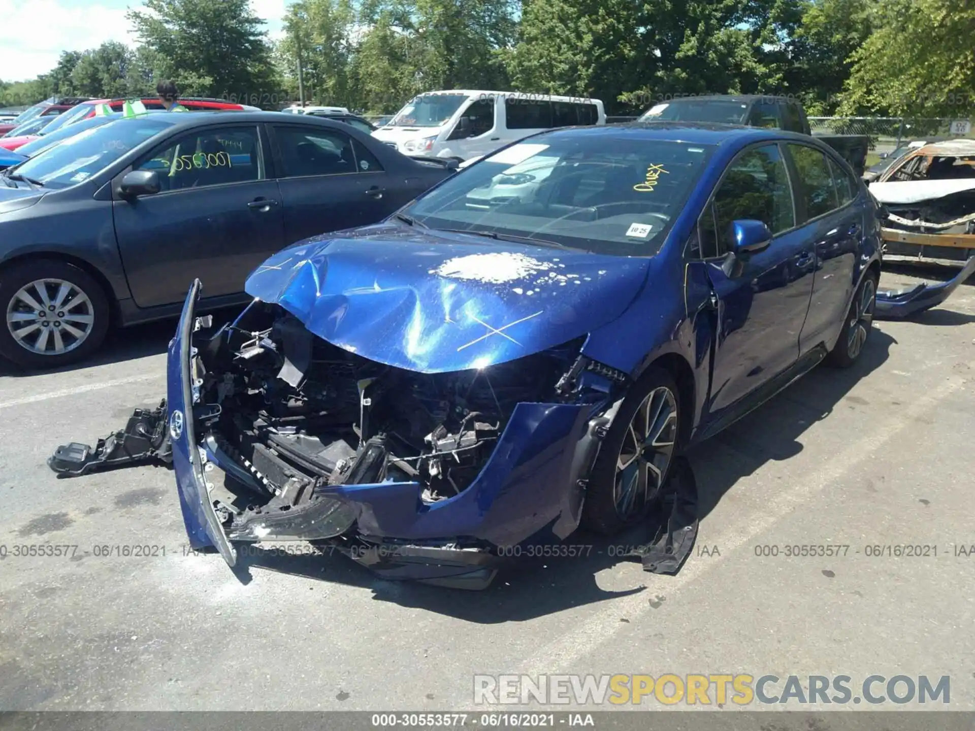 2 Photograph of a damaged car 5YFS4RCE2LP011519 TOYOTA COROLLA 2020