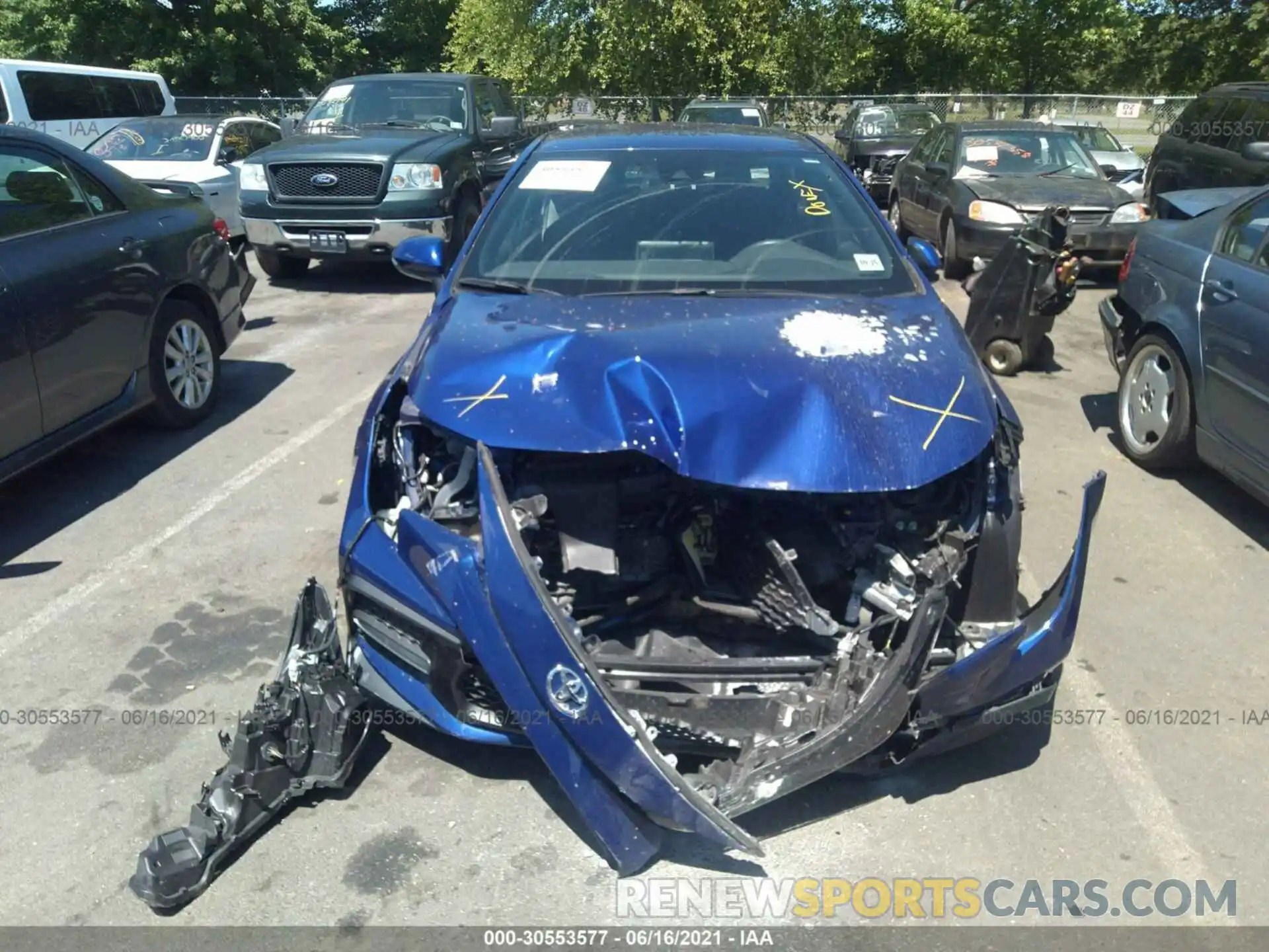 6 Photograph of a damaged car 5YFS4RCE2LP011519 TOYOTA COROLLA 2020