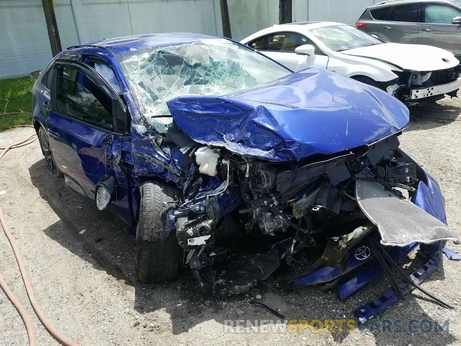 1 Photograph of a damaged car 5YFS4RCE2LP012931 TOYOTA COROLLA 2020