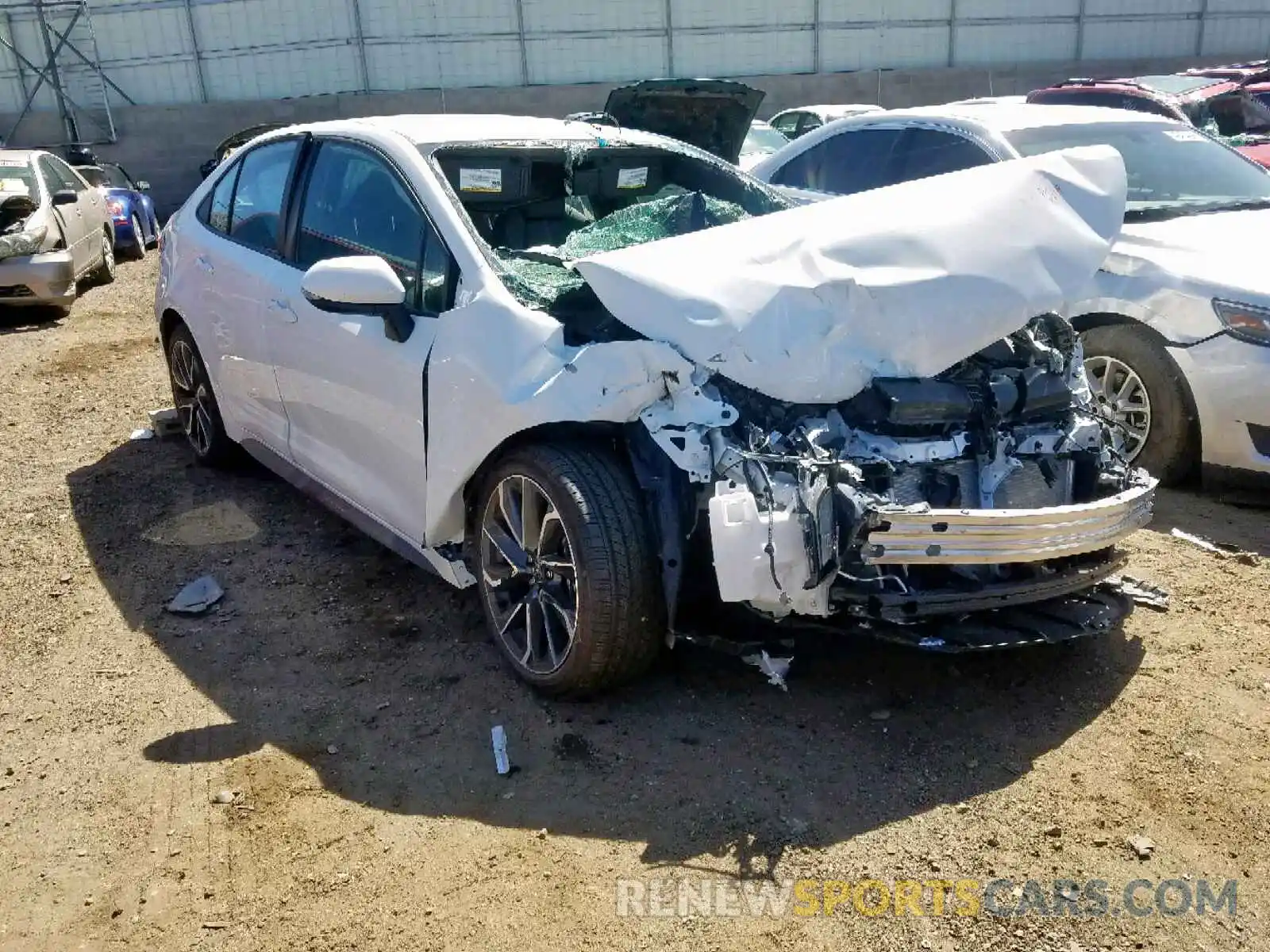 1 Photograph of a damaged car 5YFS4RCE2LP016073 TOYOTA COROLLA 2020