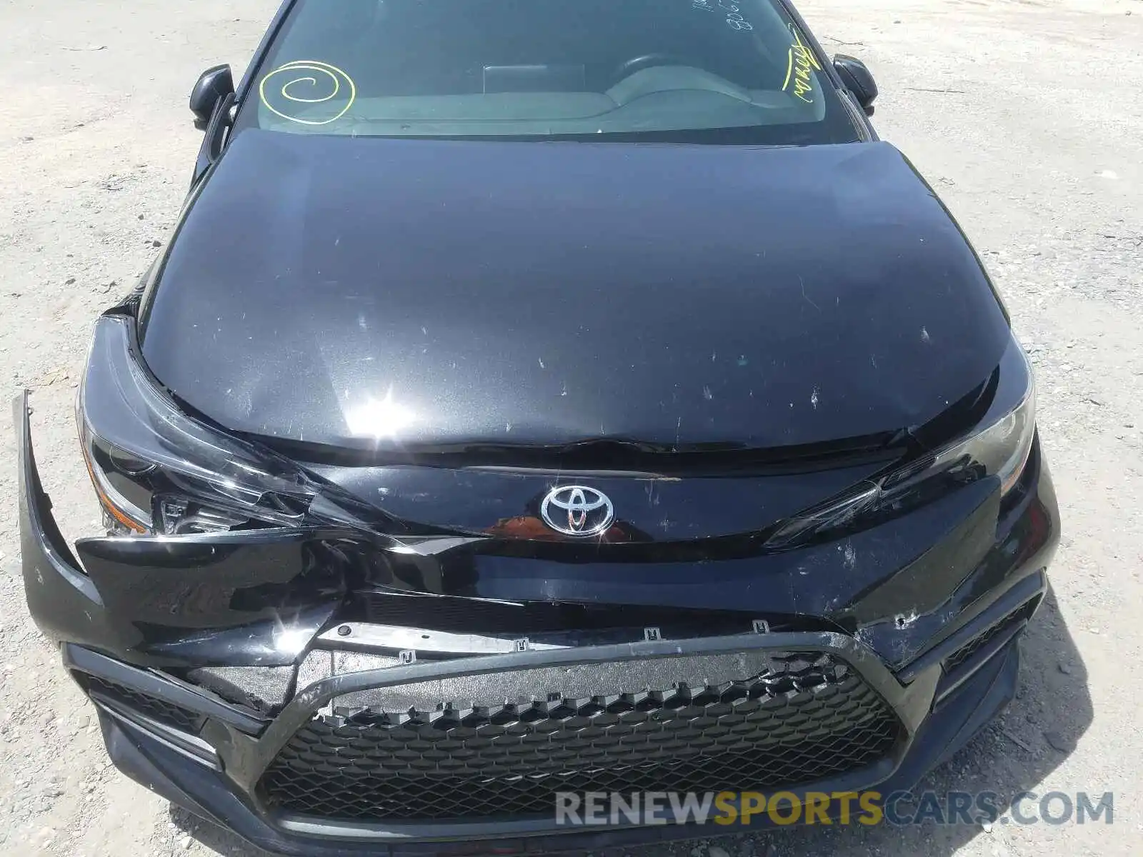 7 Photograph of a damaged car 5YFS4RCE2LP016574 TOYOTA COROLLA 2020