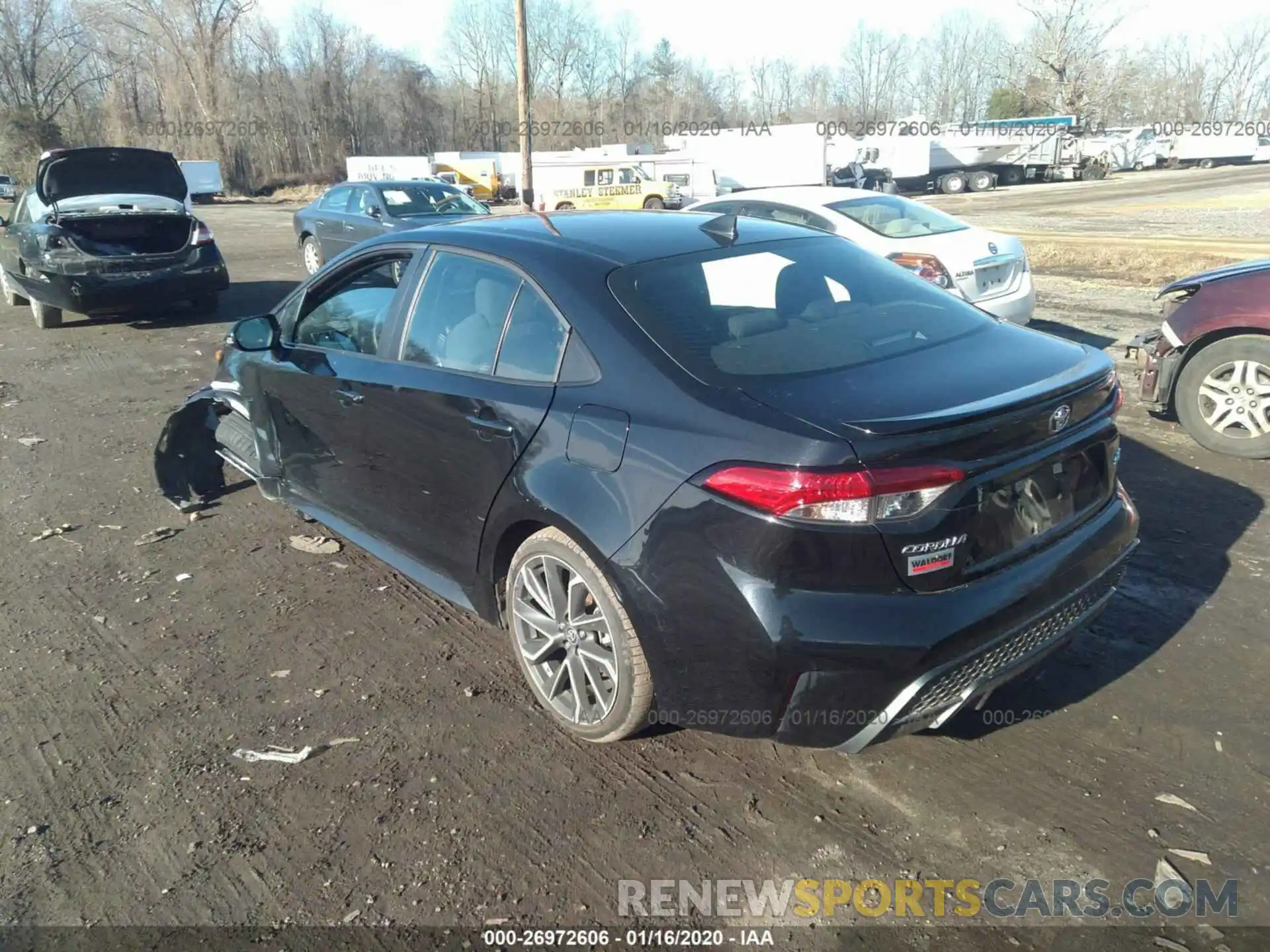 3 Photograph of a damaged car 5YFS4RCE2LP017918 TOYOTA COROLLA 2020