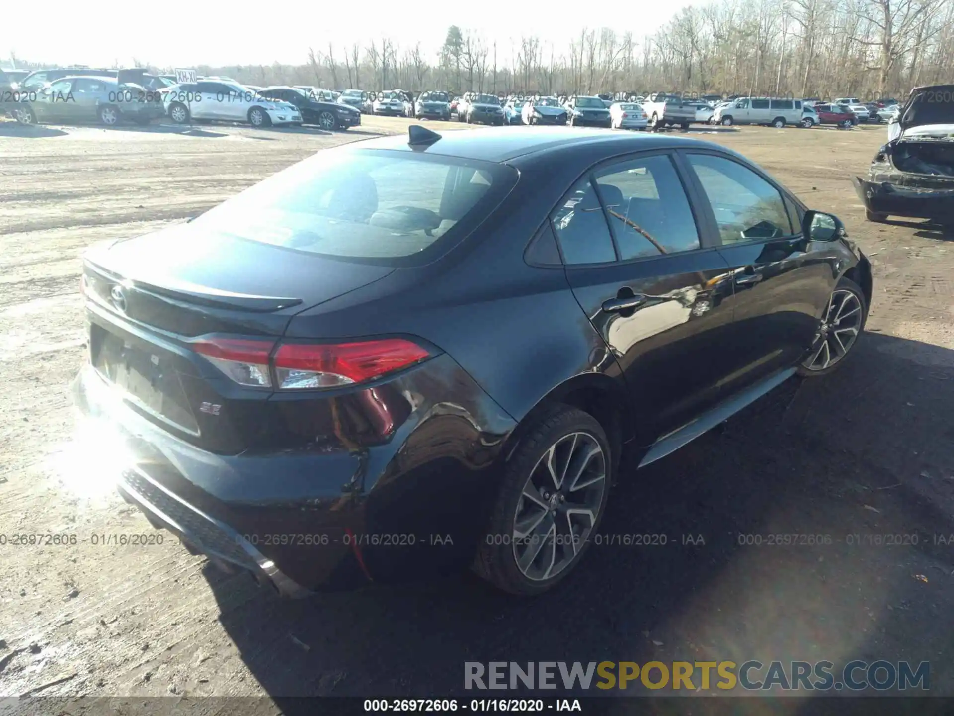 4 Photograph of a damaged car 5YFS4RCE2LP017918 TOYOTA COROLLA 2020