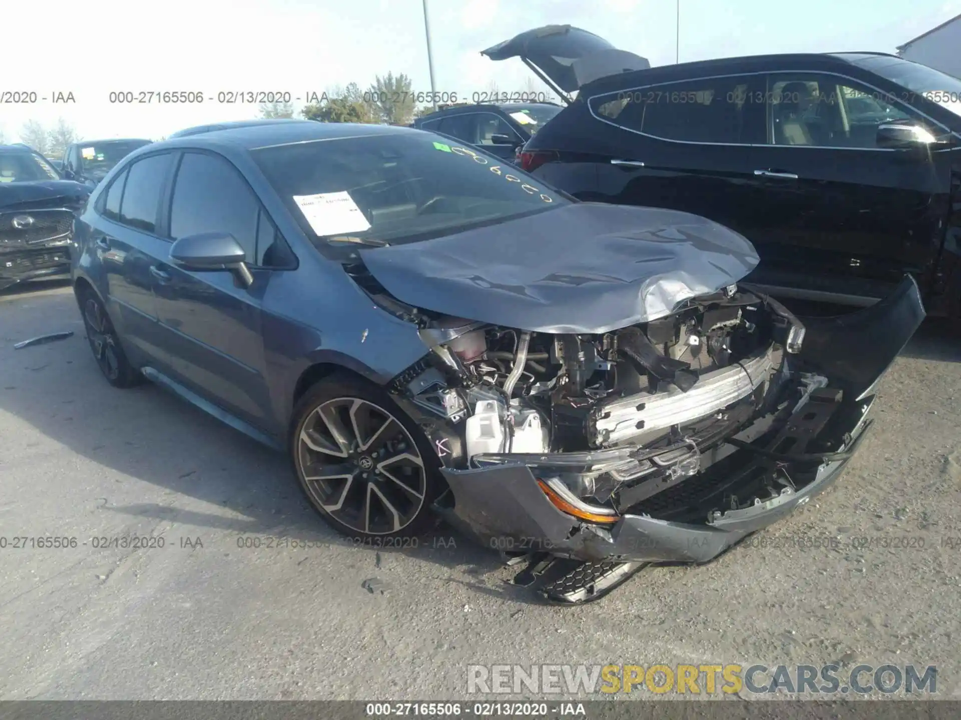 1 Photograph of a damaged car 5YFS4RCE2LP020902 TOYOTA COROLLA 2020