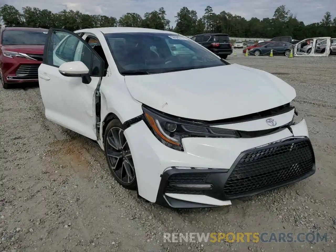 1 Photograph of a damaged car 5YFS4RCE2LP021709 TOYOTA COROLLA 2020