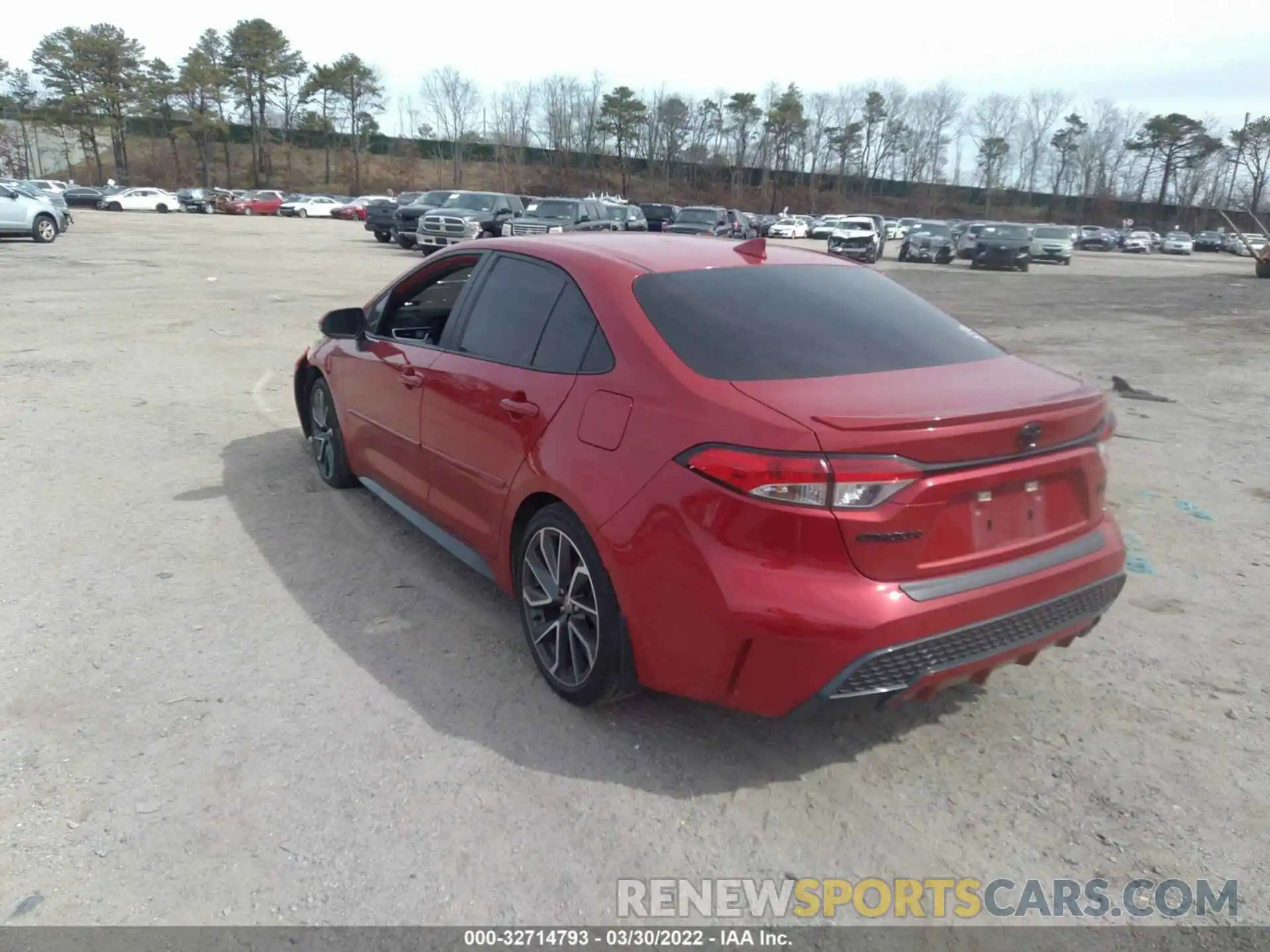 3 Photograph of a damaged car 5YFS4RCE2LP022875 TOYOTA COROLLA 2020