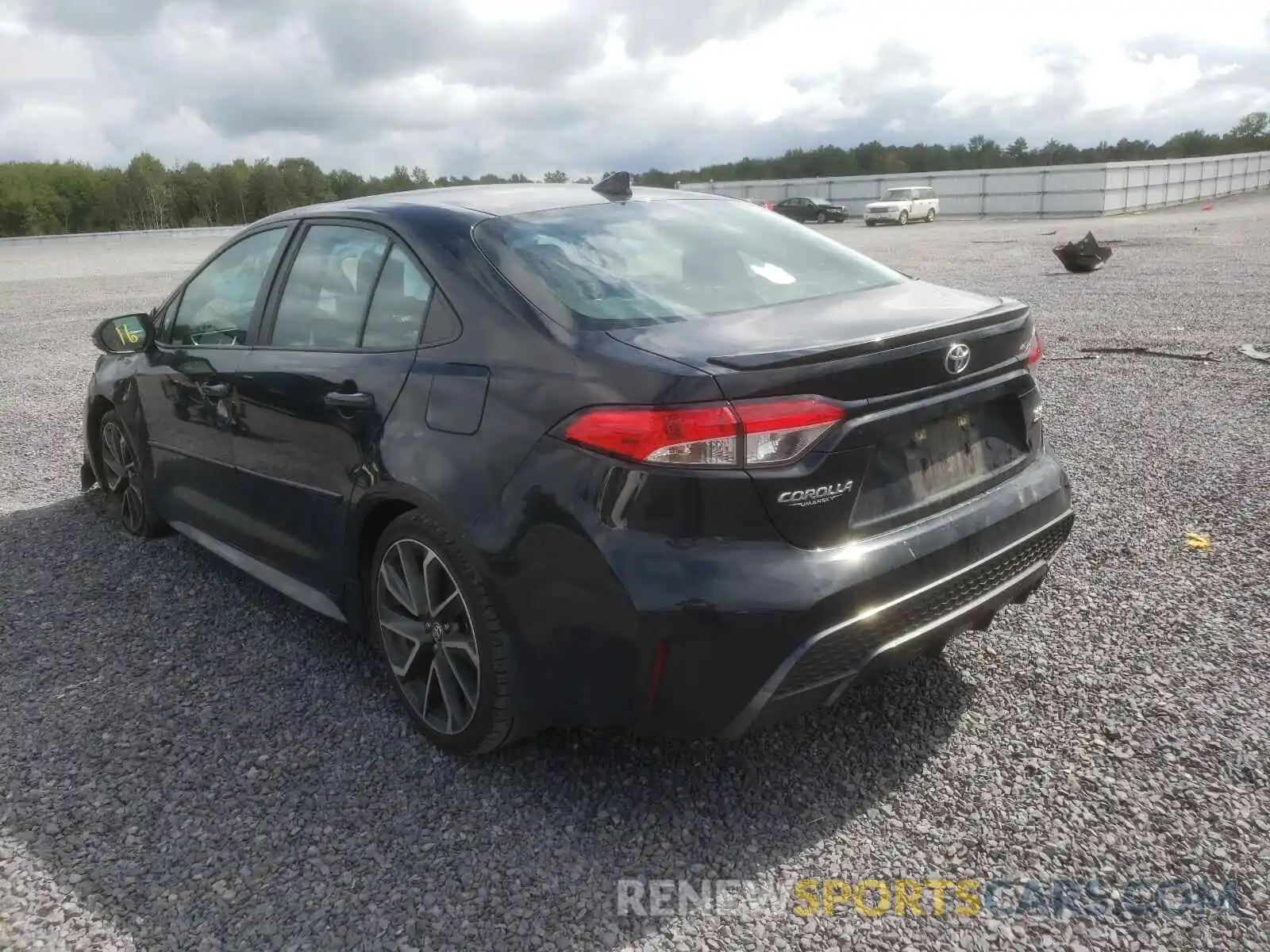 3 Photograph of a damaged car 5YFS4RCE2LP023671 TOYOTA COROLLA 2020