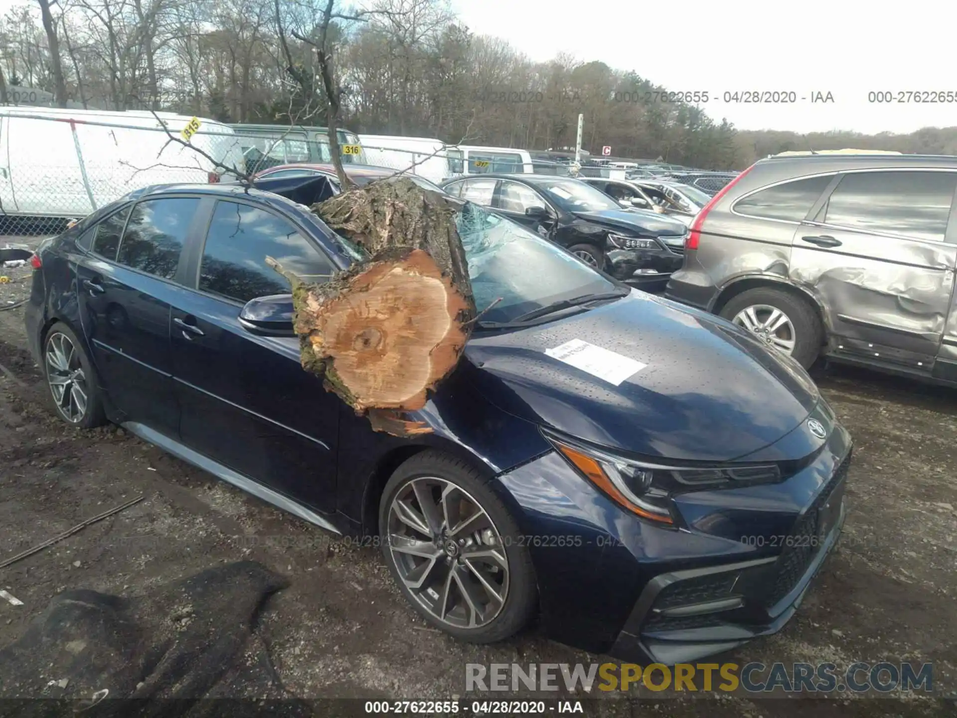 1 Photograph of a damaged car 5YFS4RCE2LP026876 TOYOTA COROLLA 2020