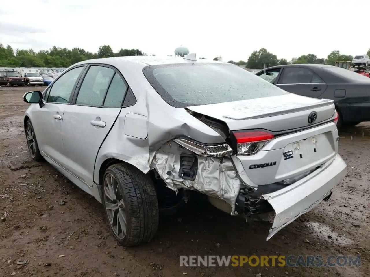 3 Photograph of a damaged car 5YFS4RCE2LP026991 TOYOTA COROLLA 2020