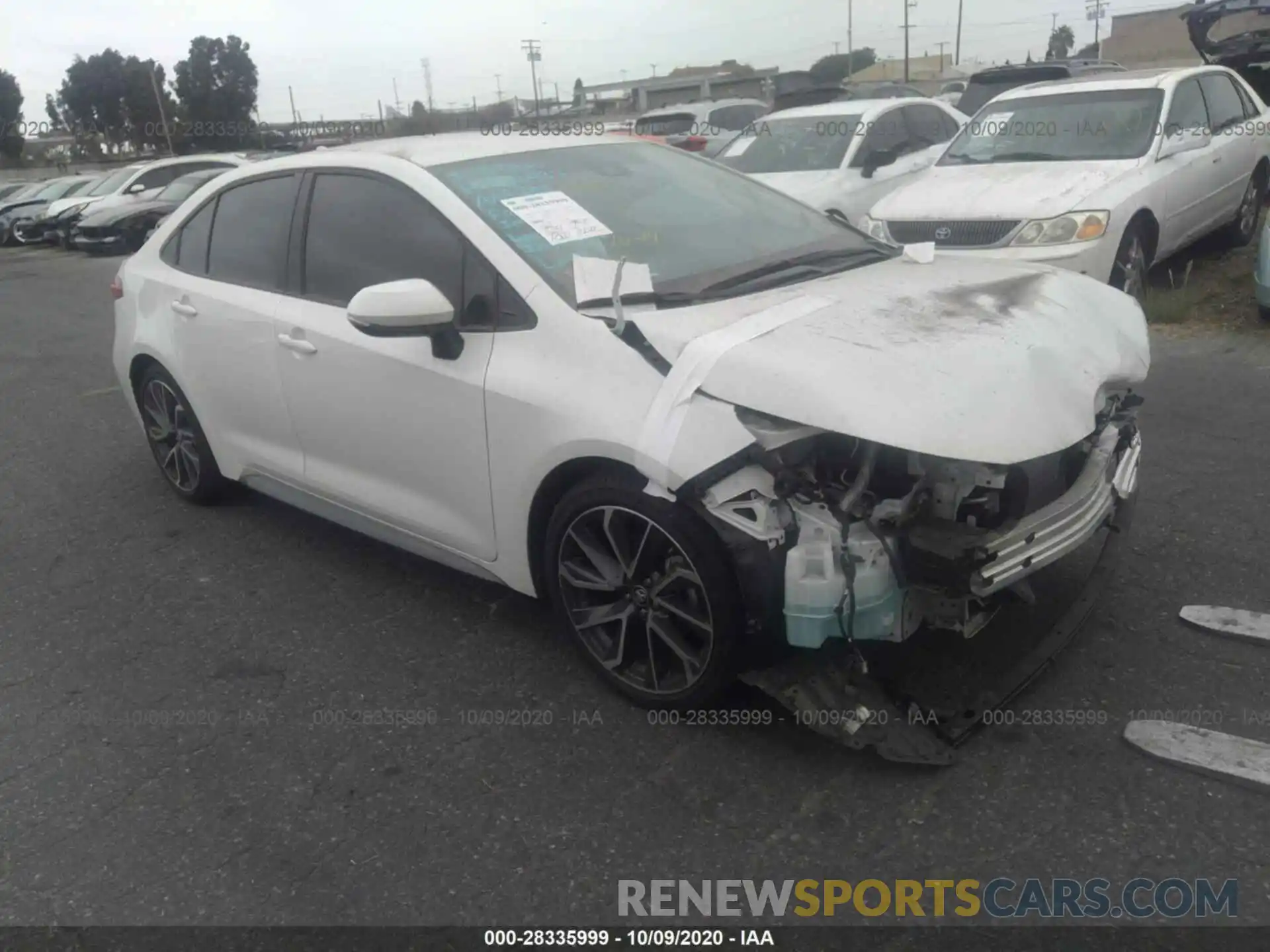 1 Photograph of a damaged car 5YFS4RCE2LP030054 TOYOTA COROLLA 2020