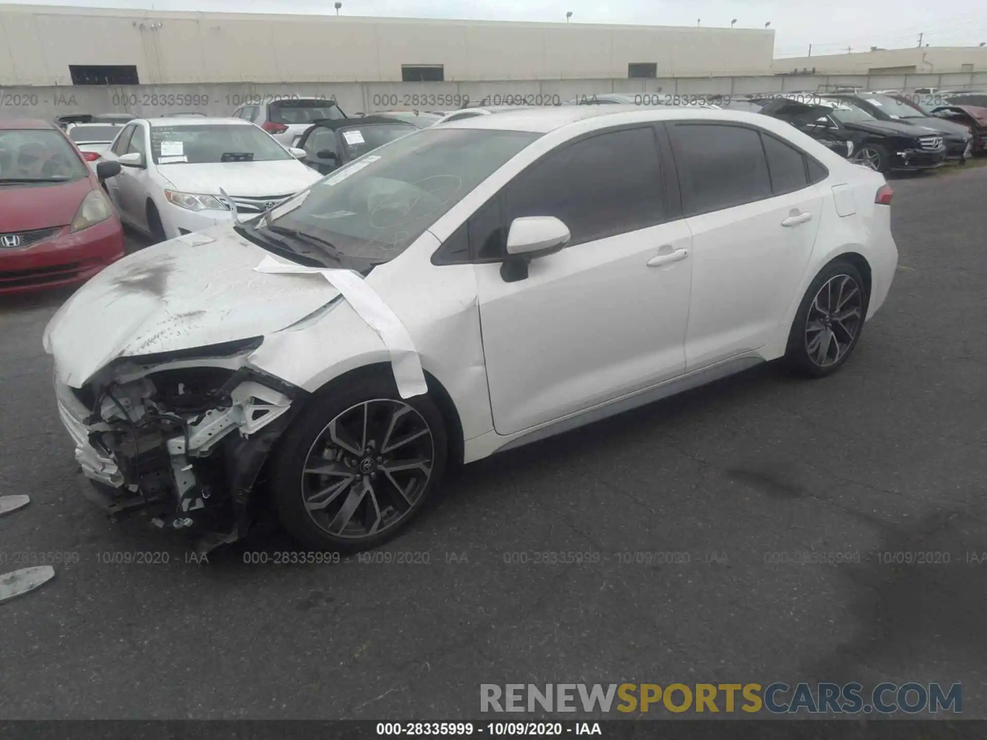 2 Photograph of a damaged car 5YFS4RCE2LP030054 TOYOTA COROLLA 2020