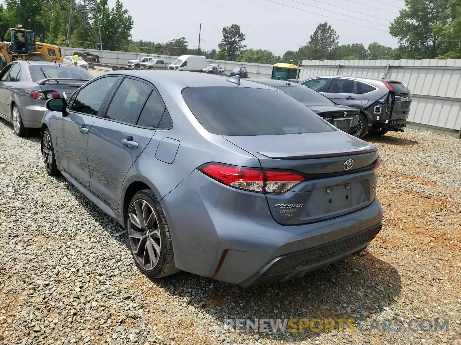 3 Photograph of a damaged car 5YFS4RCE2LP031852 TOYOTA COROLLA 2020