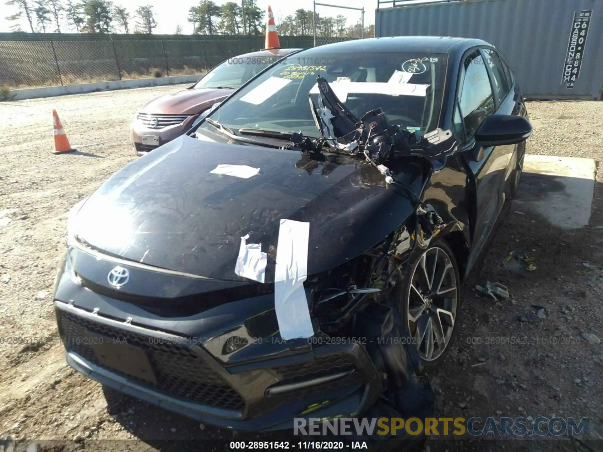 6 Photograph of a damaged car 5YFS4RCE2LP033763 TOYOTA COROLLA 2020