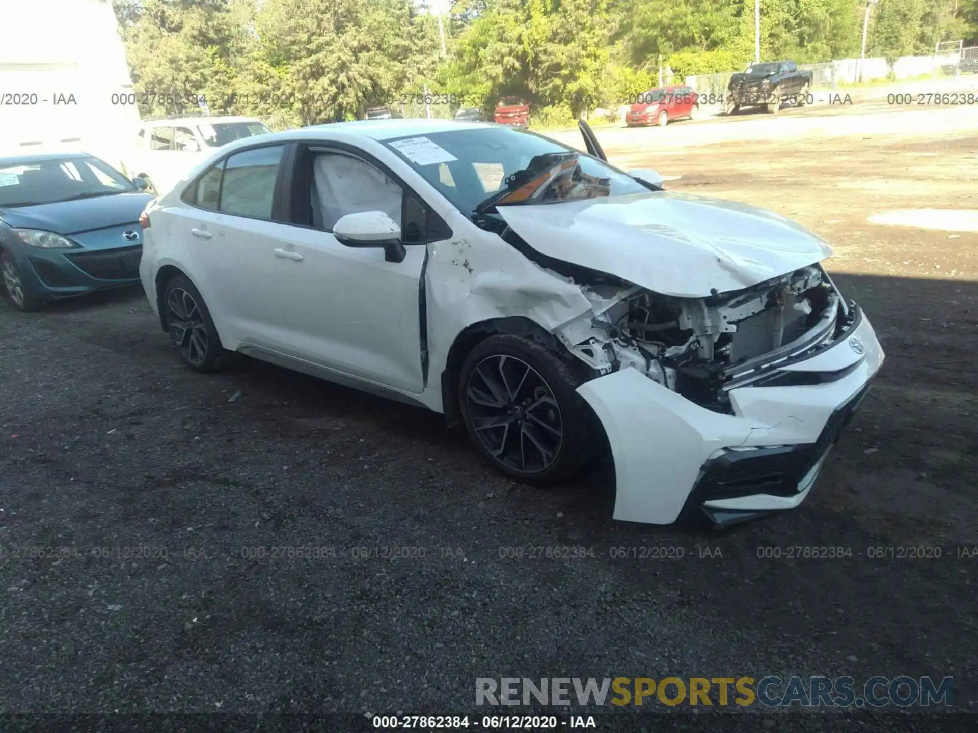 1 Photograph of a damaged car 5YFS4RCE2LP034637 TOYOTA COROLLA 2020