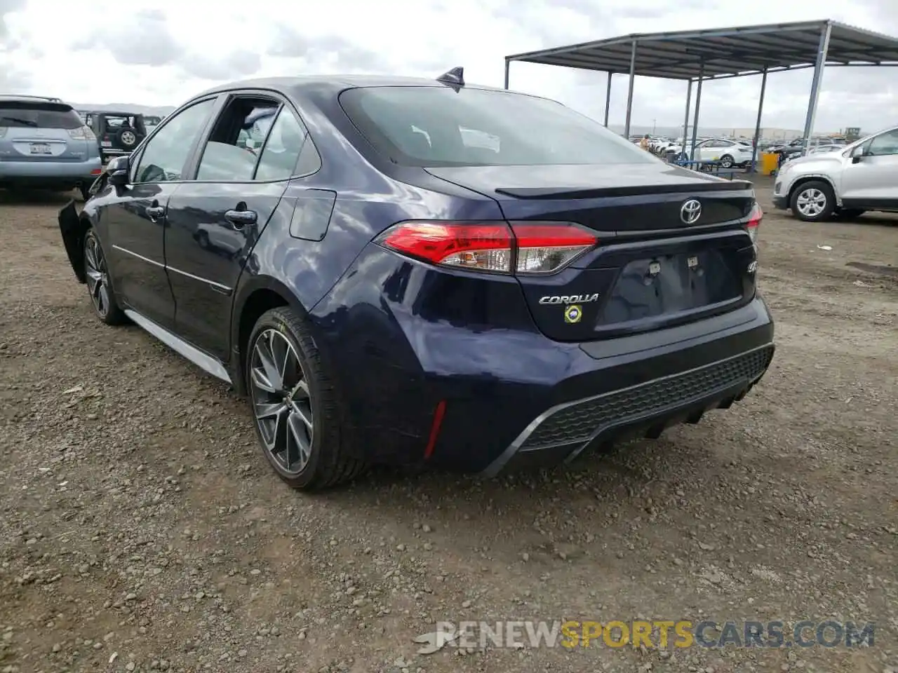 3 Photograph of a damaged car 5YFS4RCE2LP041040 TOYOTA COROLLA 2020