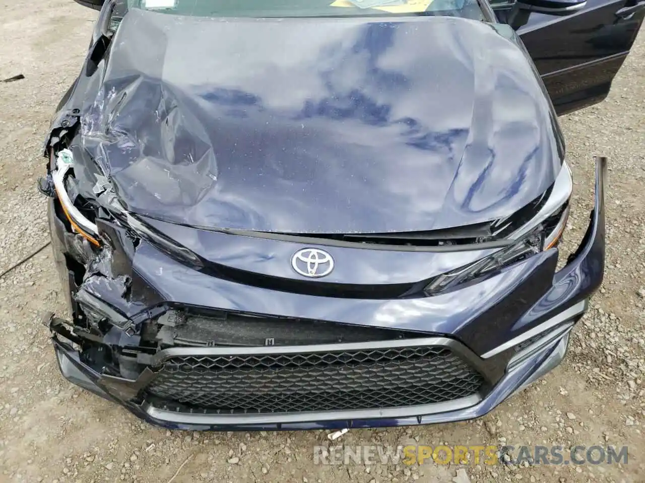 7 Photograph of a damaged car 5YFS4RCE2LP041040 TOYOTA COROLLA 2020