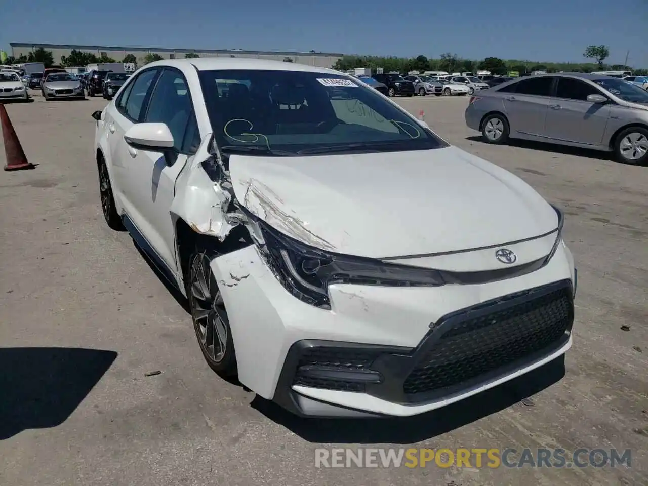 1 Photograph of a damaged car 5YFS4RCE2LP041930 TOYOTA COROLLA 2020