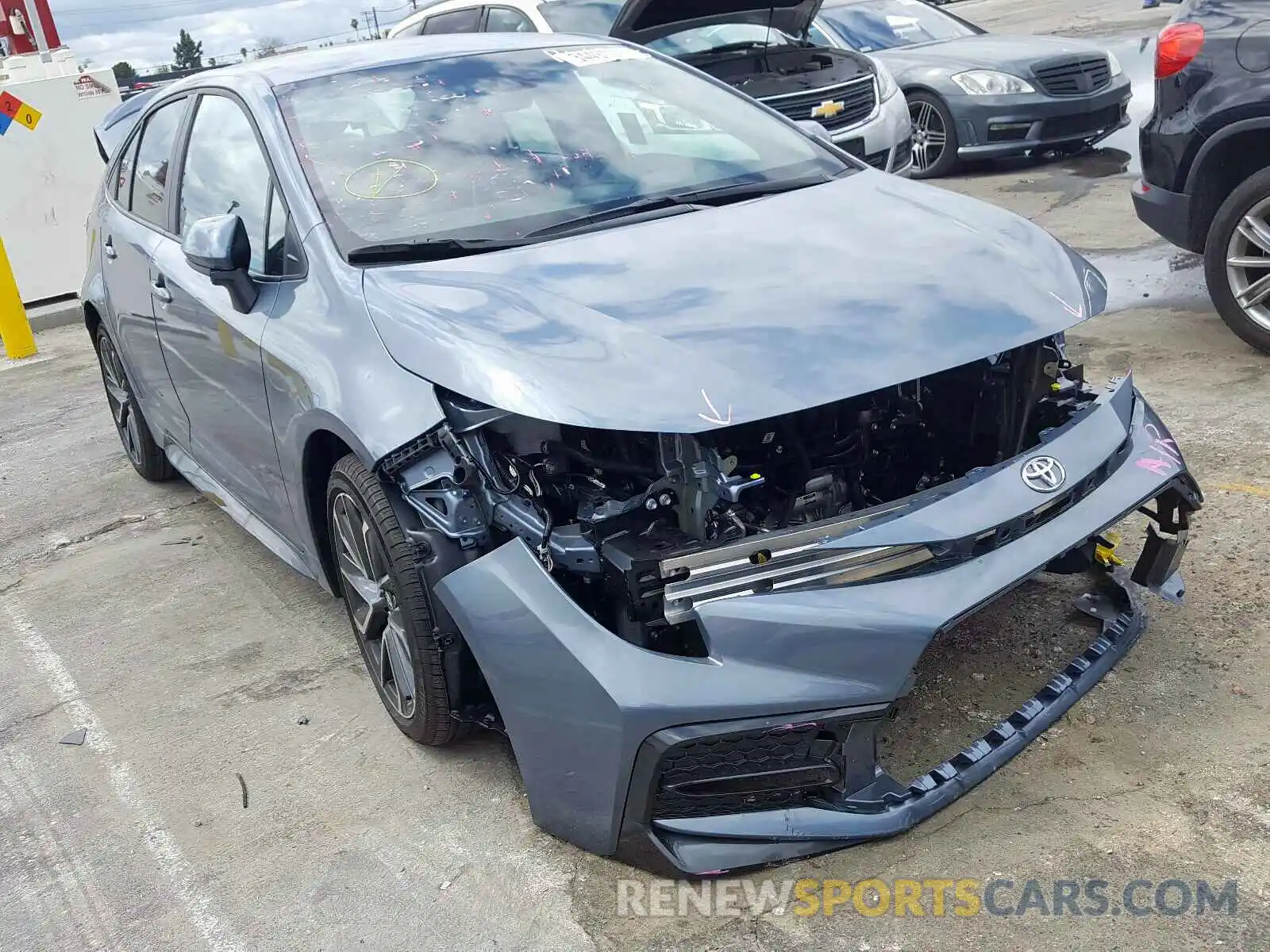 1 Photograph of a damaged car 5YFS4RCE2LP043094 TOYOTA COROLLA 2020