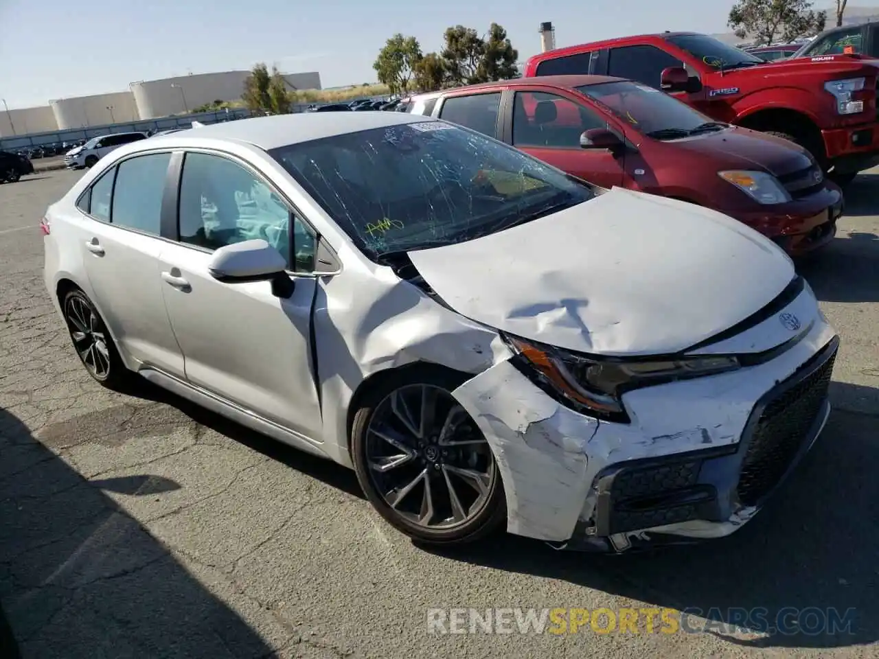 1 Photograph of a damaged car 5YFS4RCE2LP046738 TOYOTA COROLLA 2020