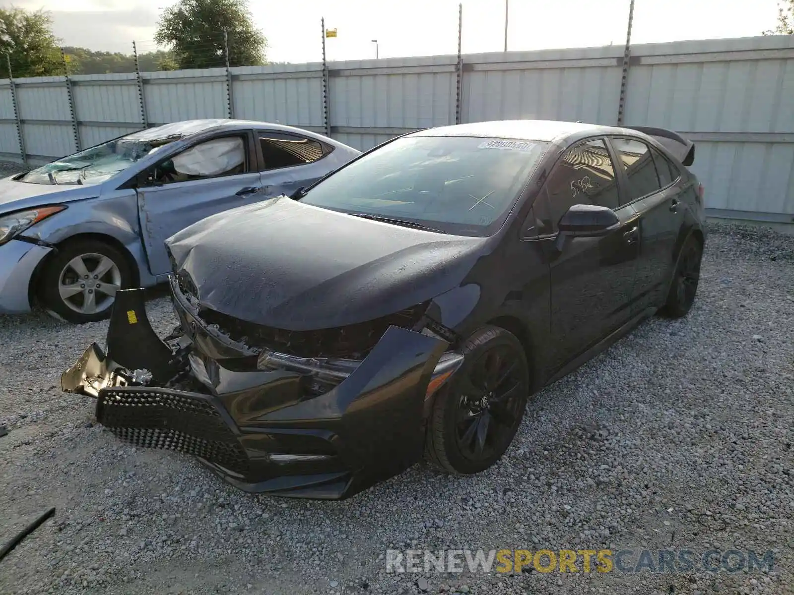 2 Photograph of a damaged car 5YFS4RCE2LP048554 TOYOTA COROLLA 2020