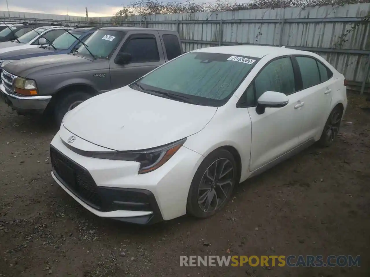 2 Photograph of a damaged car 5YFS4RCE2LP049820 TOYOTA COROLLA 2020