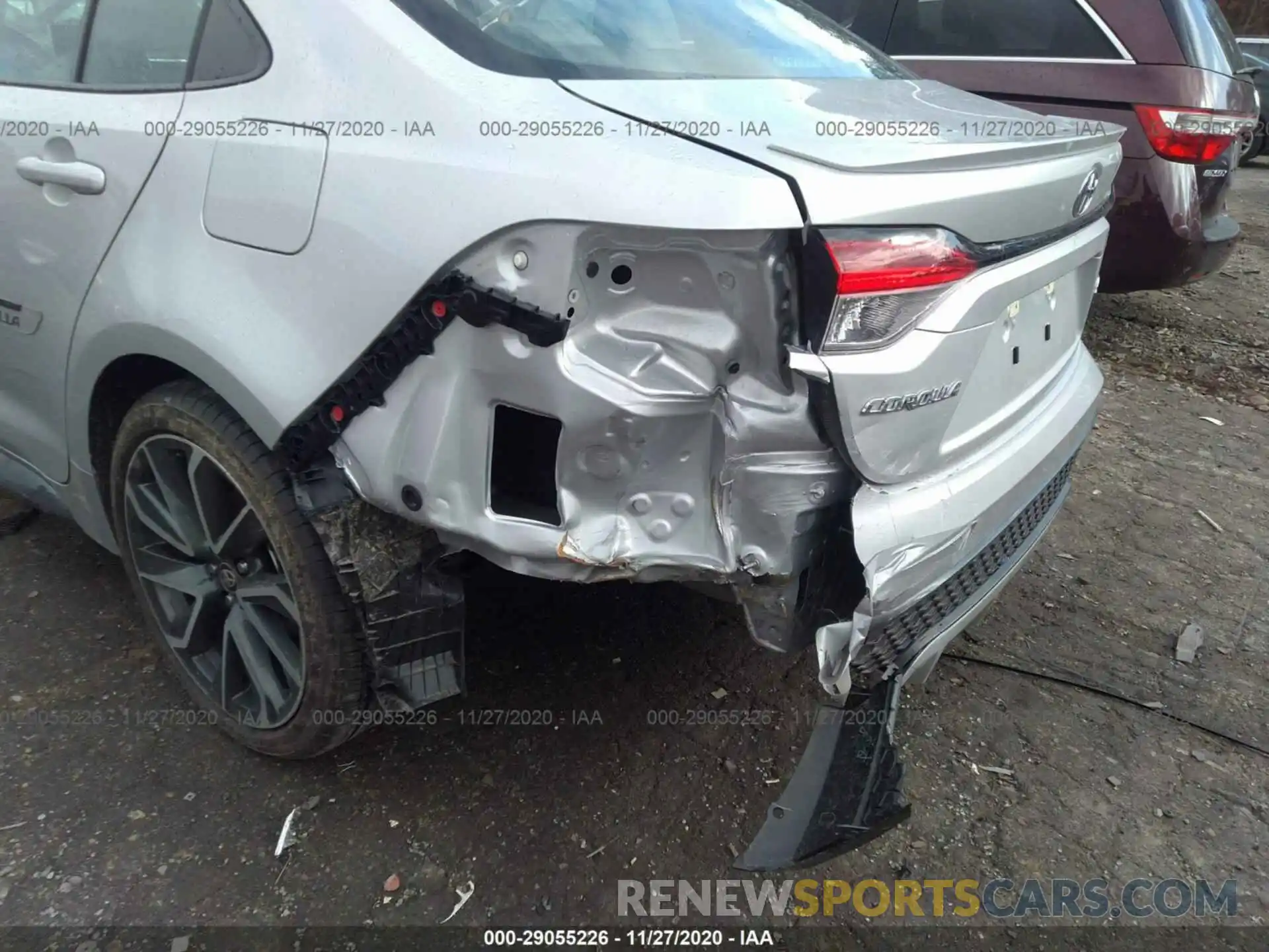 6 Photograph of a damaged car 5YFS4RCE2LP050708 TOYOTA COROLLA 2020